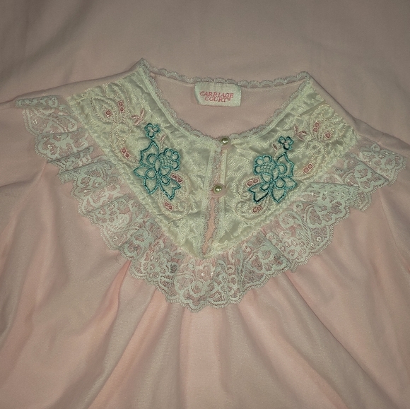 Vtg Pink Maxi Nightgown Size Small Puff Sleeve Lace Quilted Pearl Button Modest - Picture 6 of 13